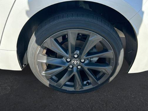 Wind Chill Pearl 2023 Toyota Corolla SE