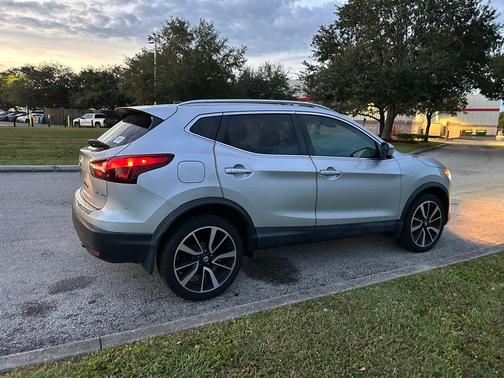 2017 Nissan Rogue Sport SL