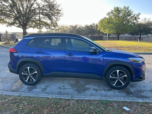 2025 Toyota Corolla Hybrid SE