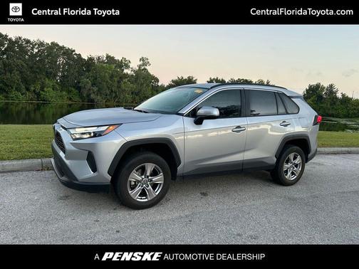 2024 Toyota RAV4 XLE