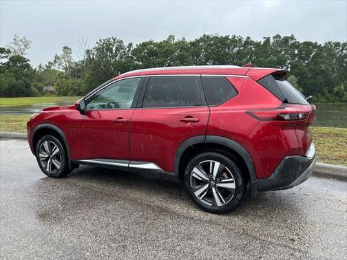 2021 Nissan Rogue SL