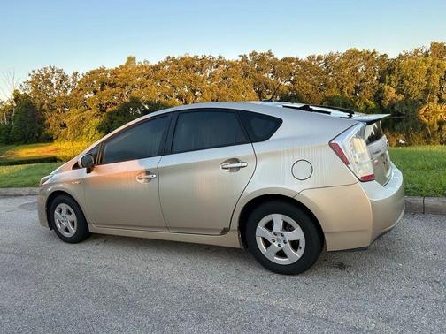 2010 Toyota Prius IV