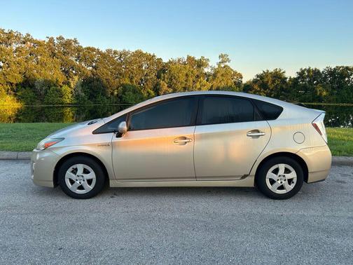2010 Toyota Prius IV