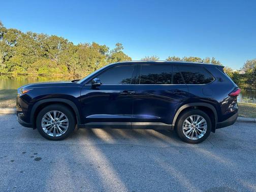 2024 Toyota Grand Highlander Platinum