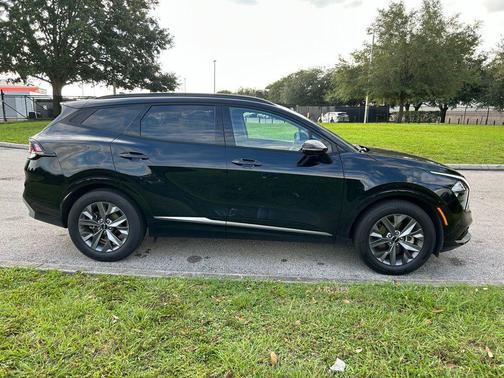 2023 Kia Sportage SX