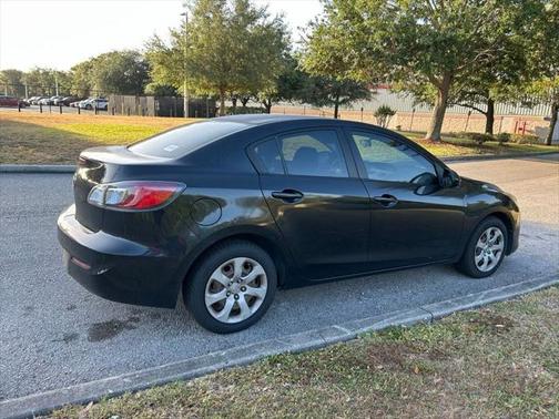 2013 Mazda Mazda3 i SV