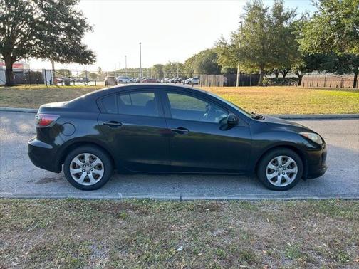 2013 Mazda Mazda3 i SV