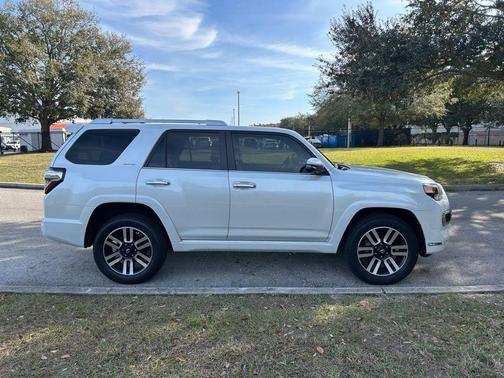 2024 Toyota 4Runner Limited