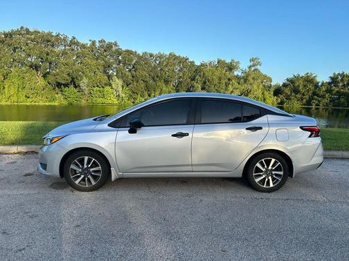 2024 Nissan Versa 1.6 S
