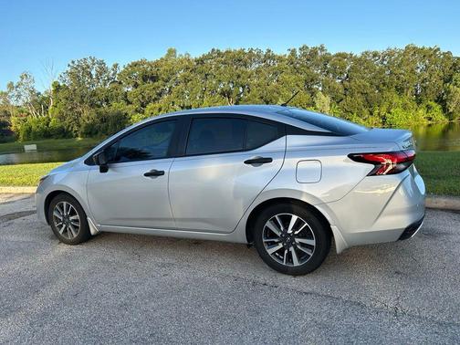 2024 Nissan Versa 1.6 S