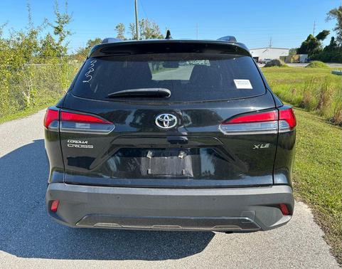 2024 Toyota Corolla Cross XLE