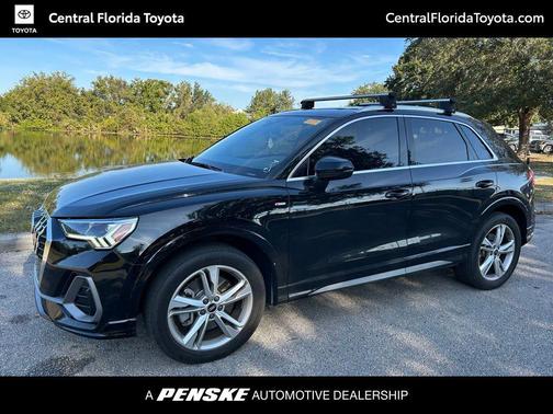 2022 Audi Q3 45 S line Premium Plus