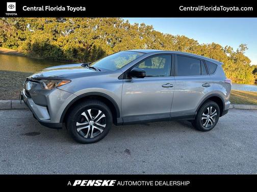 2017 Toyota RAV4 LE
