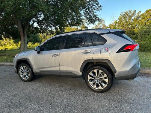 2021 Toyota RAV4 Limited