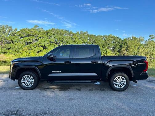 Midnight Black Metallic 2025 Toyota Tundra SR5