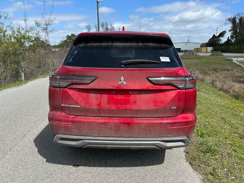 2025 Mitsubishi Outlander SE 2.5 2WD