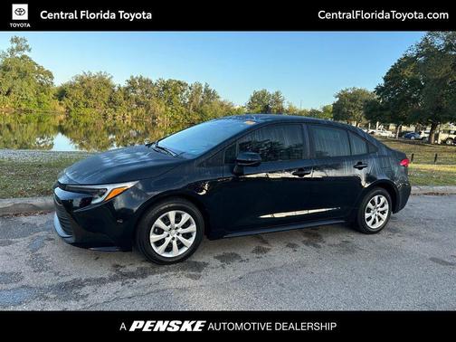 2024 Toyota Corolla Hybrid SE