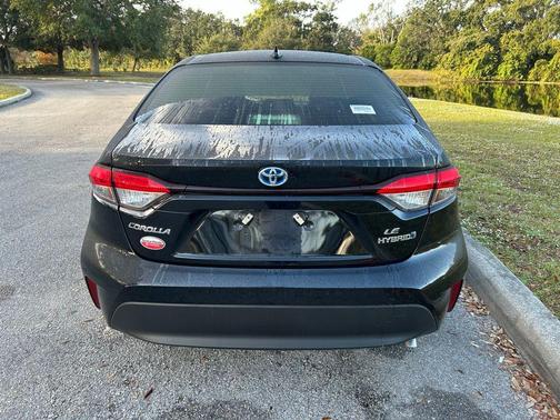 2024 Toyota Corolla Hybrid SE