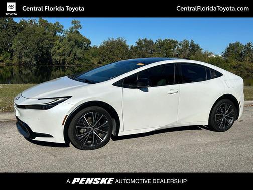 2023 Toyota Prius XLE