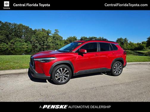 2022 Toyota Corolla Cross XLE