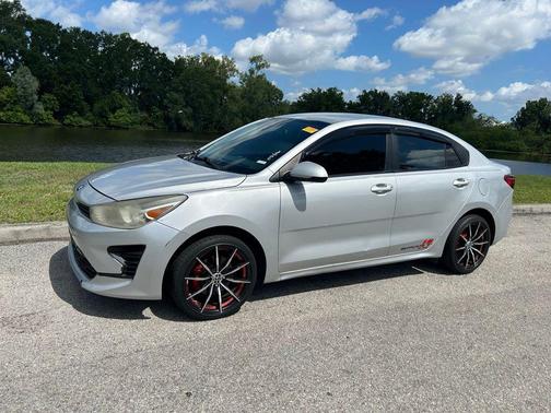 Silky Silver 2021 Kia Rio LX