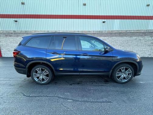 2022 Honda Pilot 2WD Sport