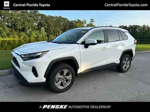 2024 Toyota RAV4 Hybrid XLE