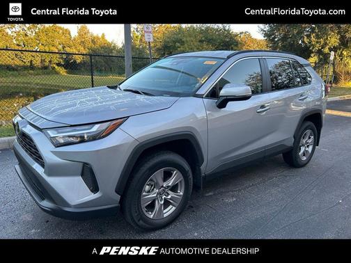 2025 Toyota RAV4 XLE