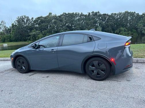 2024 Toyota Prius LE