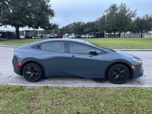 2024 Toyota Prius LE