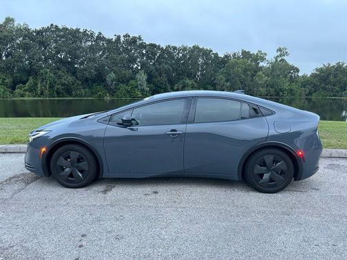 2024 Toyota Prius LE