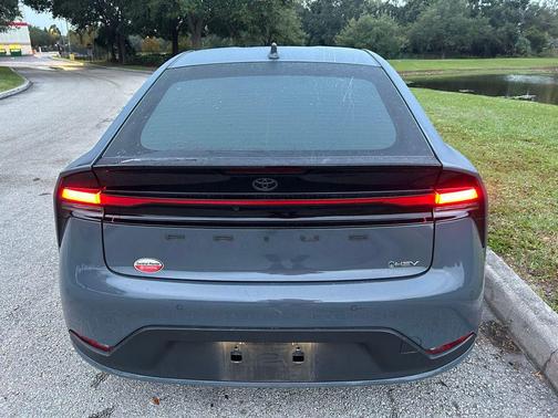 2024 Toyota Prius LE