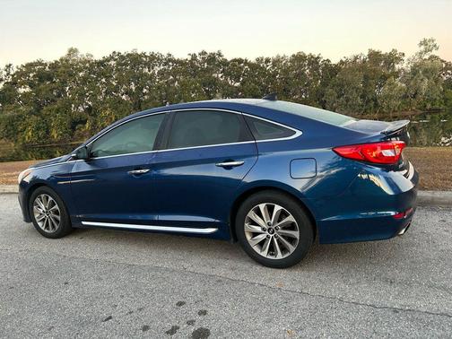 2016 Hyundai SONATA Sport