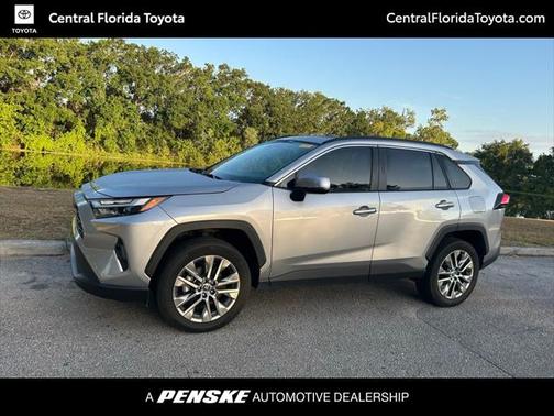 2023 Toyota RAV4 XLE Premium
