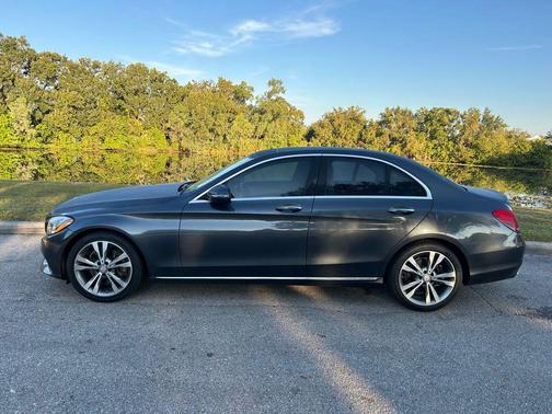 2016 Mercedes-Benz C-Class C 300
