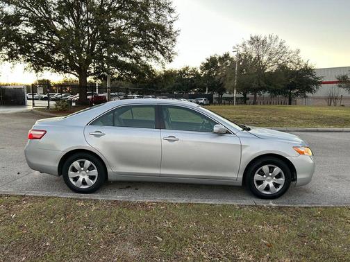 2007 Toyota Camry LE