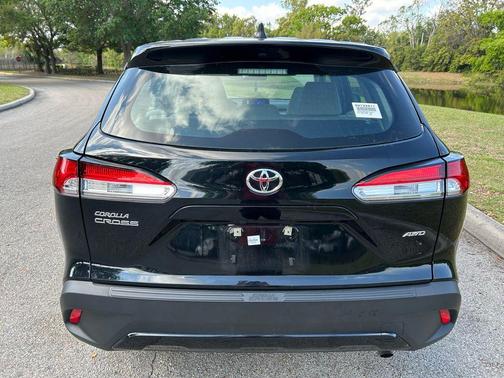 Jet Black 2025 Toyota Corolla Cross L