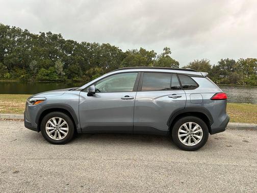 2022 Toyota Corolla Cross LE