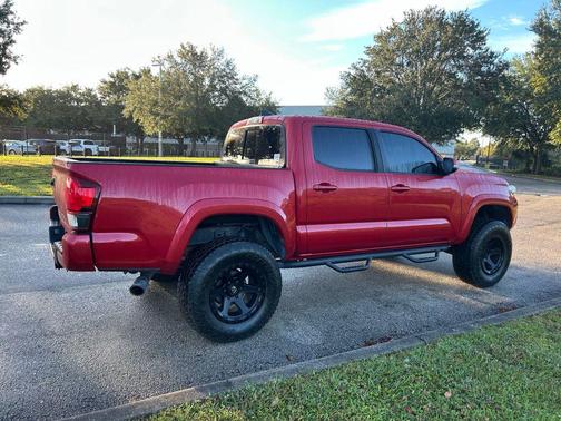 2018 Toyota Tacoma TRD Sport
