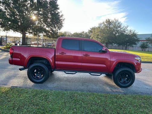 2018 Toyota Tacoma TRD Sport