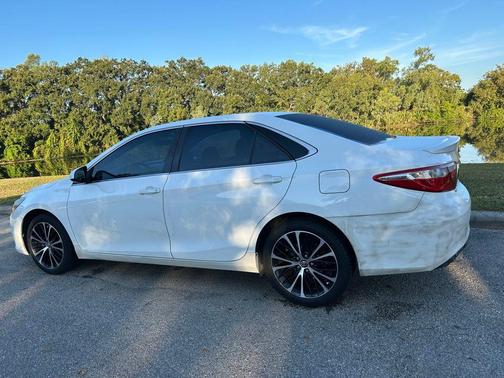 2017 Toyota Camry XSE