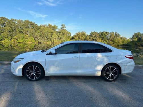 2017 Toyota Camry XSE