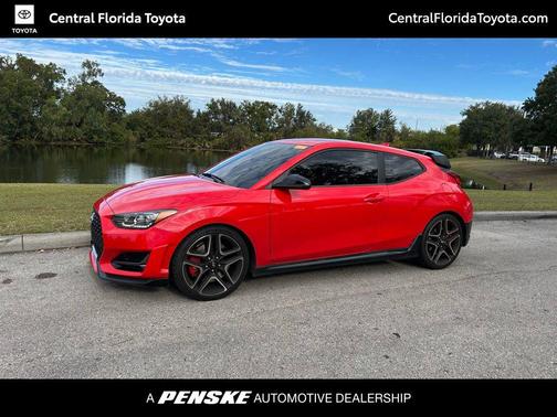 2022 Hyundai Veloster N Base