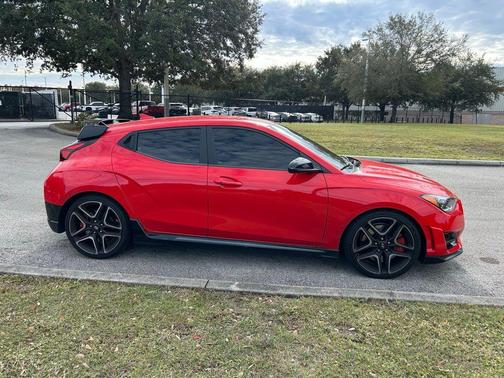 2022 Hyundai Veloster N Base