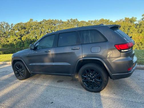 2018 Jeep Grand Cherokee Altitude