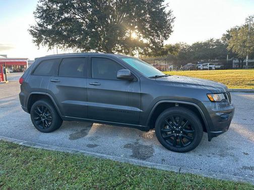2018 Jeep Grand Cherokee Altitude