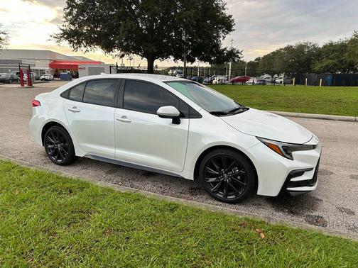 2024 Toyota Corolla SE