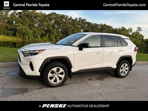 2025 Toyota RAV4 LE