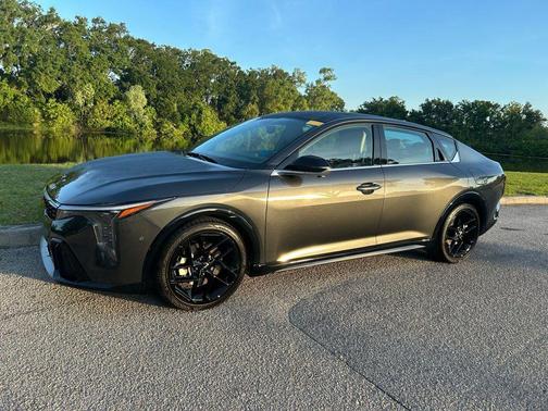 Interstellar Gray 2025 Kia K4 GT-Line Turbo