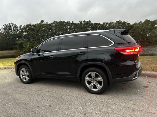 2019 Toyota Highlander Limited